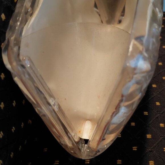 Elegant Vintage Lucite White/liner Clutch Snap Closure  SO CUTE - Picture 6 of 6